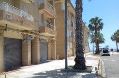 LOCAL COMERCIAL VENTA/ ALQUILER – VENDRELL, PLAYA SANT SALVADOR