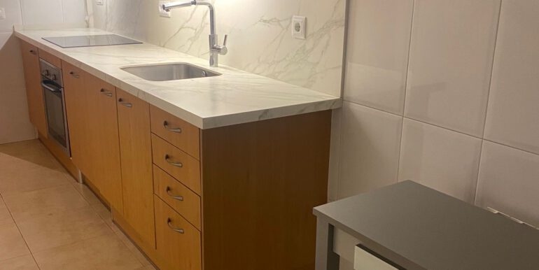 64d165fb-d63b-4845-9139-8ac826bfa813