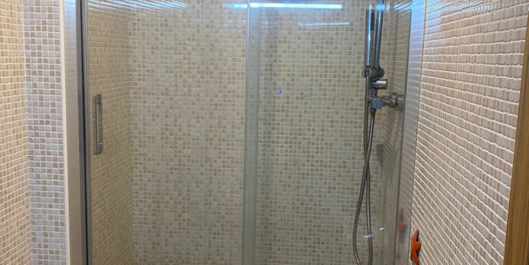 ad73661c-8b17-4c7d-853f-060102b22322