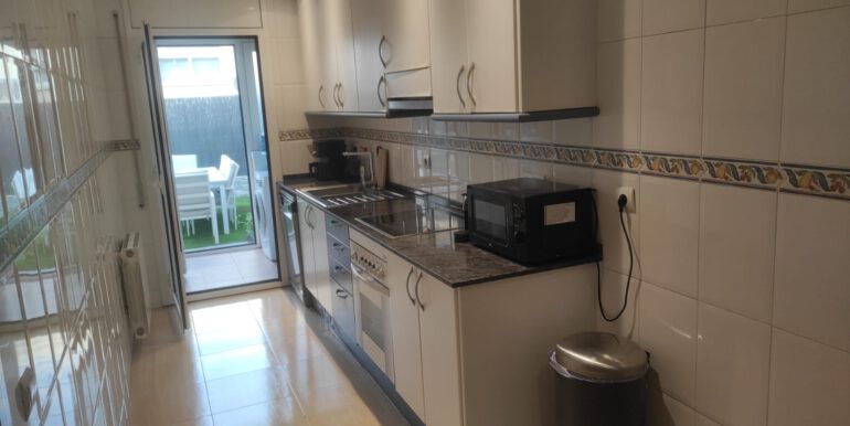 deb4aa66-7324-414d-b93f-1aadbbbe3f5f