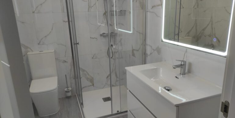 7de681de-7d79-42b4-9ee8-f53bce7c160b