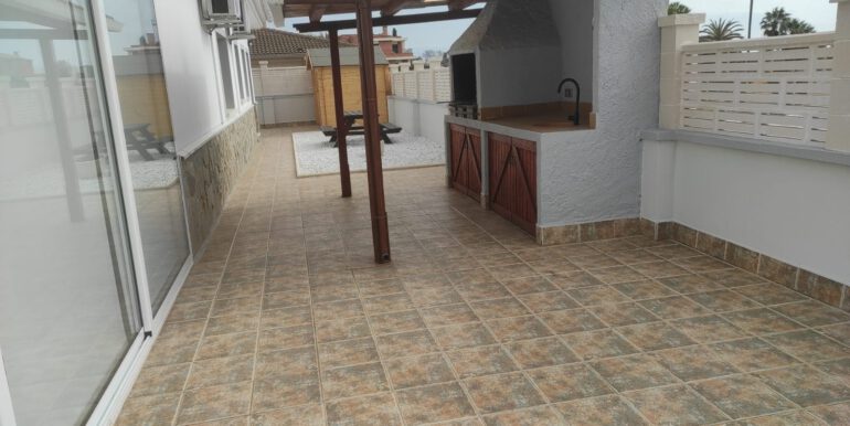 97529d77-faed-42c4-bdb3-cec49fdf8c84