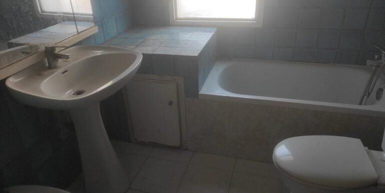 205b2bee-bf8e-481e-b68b-4a7ea3855d58