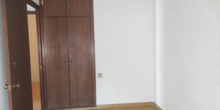 24090812-5f7f-499f-b8c6-af7bceee2ed1